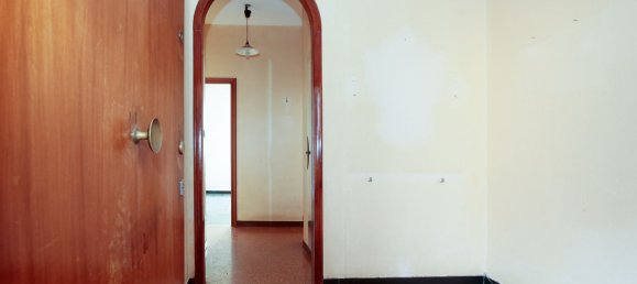 6-Zimmer Wohnung in Genoa, Italy, Nr. 105759 13