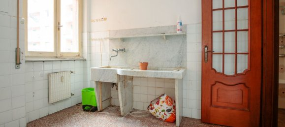 6-Zimmer Wohnung in Genoa, Italy, Nr. 105759 7