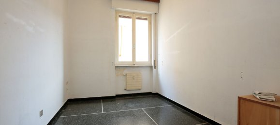 6-Zimmer Wohnung in Genoa, Italy, Nr. 105759 2