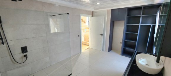 Villa 4+1 in Serik, Turkey No. 21605 17