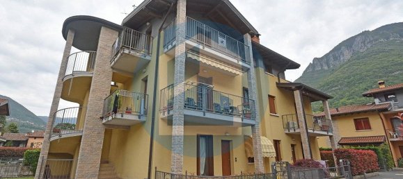 2 bedrooms Penthouse in Casazza, Italy No. 134448 3