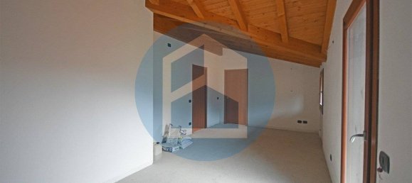 2 bedrooms Penthouse in Casazza, Italy No. 134448 7