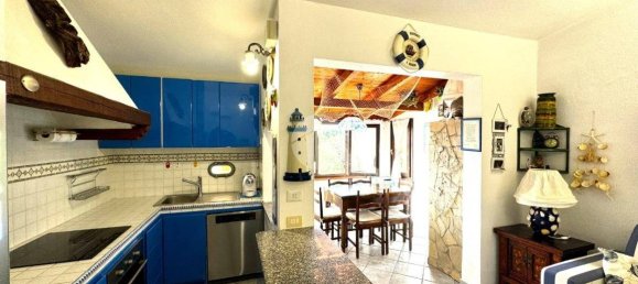2 bedrooms House in Sardinia, Italy No. 247274 6