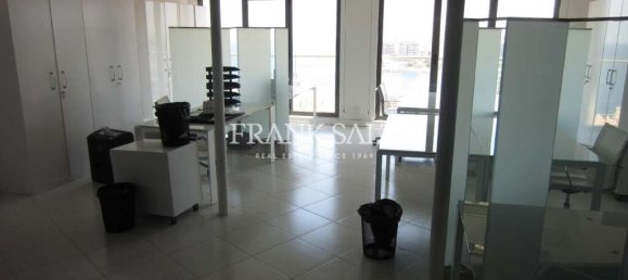 Oficina en Saint Julian's, Malta 170 m² No. 12908 5