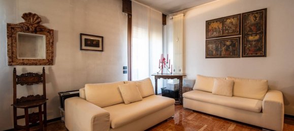 16 bedrooms Penthouse in Padua, Italy No. 339795 6