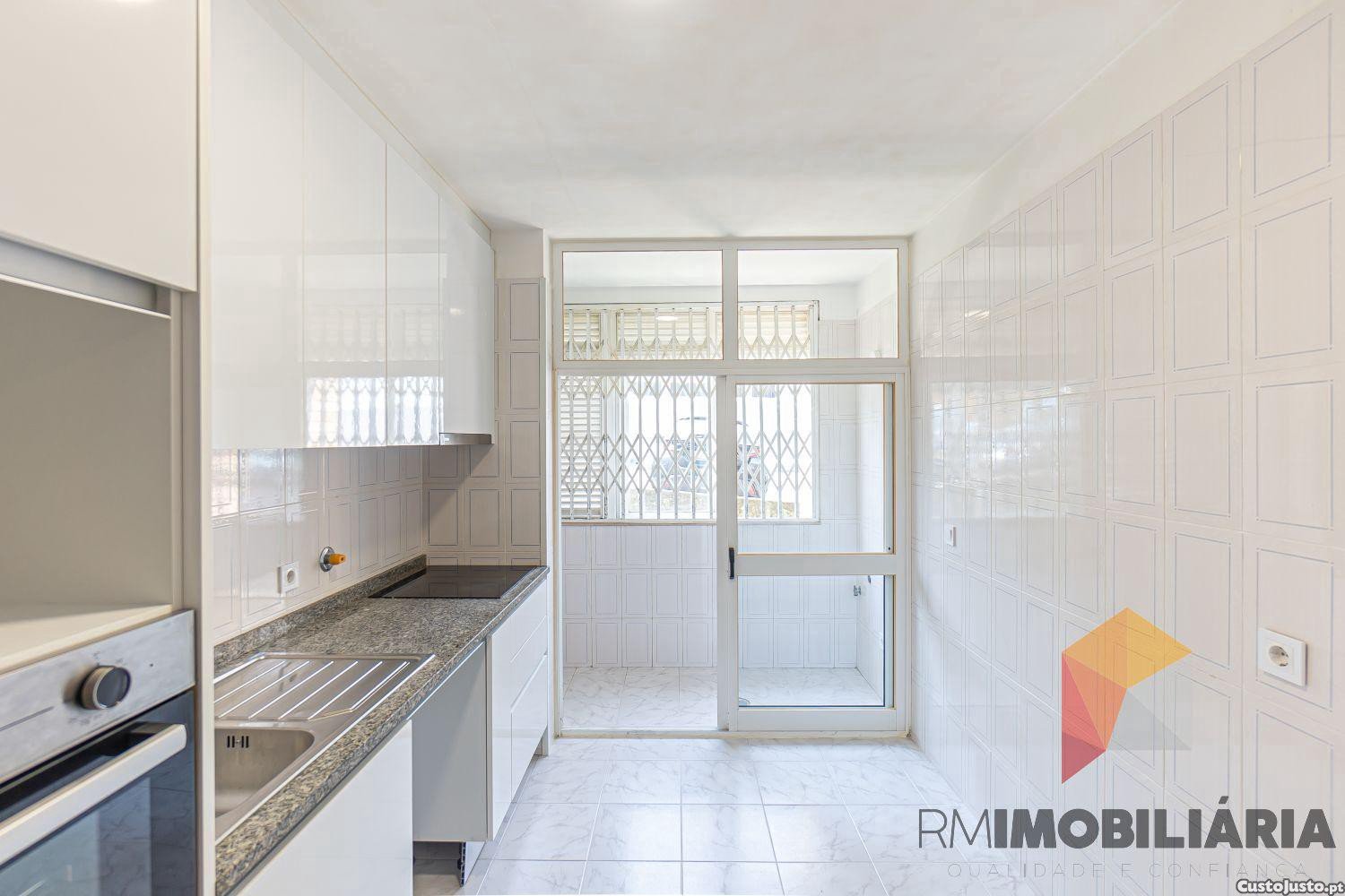 3 bedrooms Apartment in Gondomar, Portugal No. 236094