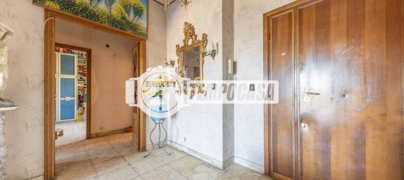 2 bedrooms Penthouse in Rome, Italy No. 325966 8