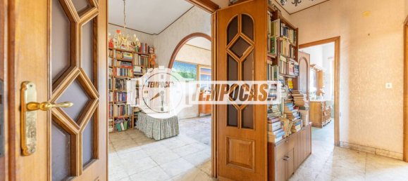 2 bedrooms Penthouse in Rome, Italy No. 325966 17