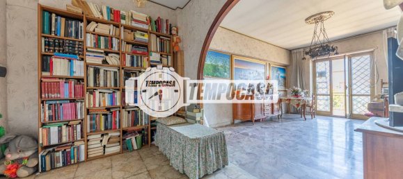 2 bedrooms Penthouse in Rome, Italy No. 325966 6