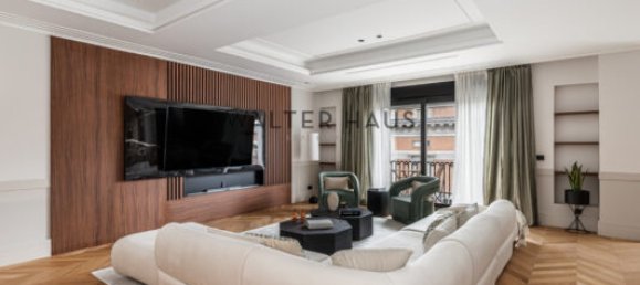 3 bedrooms Apartment in Madrid, Spain No. 84856 11