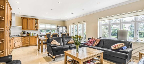 5 غرف نوم منزل في Watford, United Kingdom رقم 6679 3