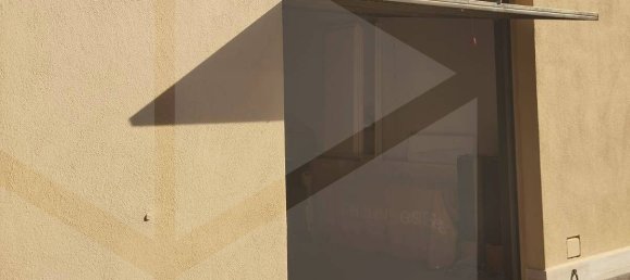 25m² Garage in Rome, Italy No. 28396 2