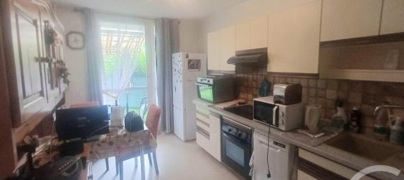 2 chambres Appartement à Bourg-en-Bresse, France No. 322392 3