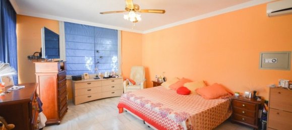 4 Schlafzimmer Villa in Torremolinos, Spain, Nr. 136913 18