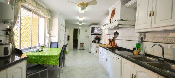 4 Schlafzimmer Villa in Torremolinos, Spain, Nr. 136913 11