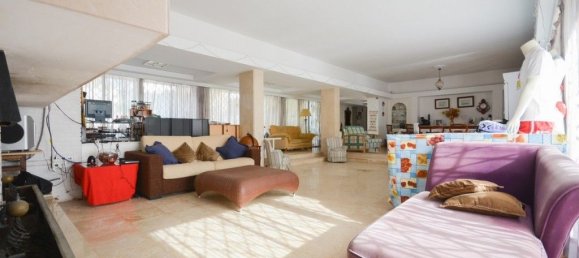 4 Schlafzimmer Villa in Torremolinos, Spain, Nr. 136913 7