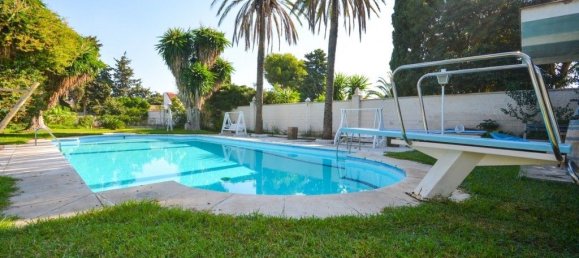 4 Schlafzimmer Villa in Torremolinos, Spain, Nr. 136913 2