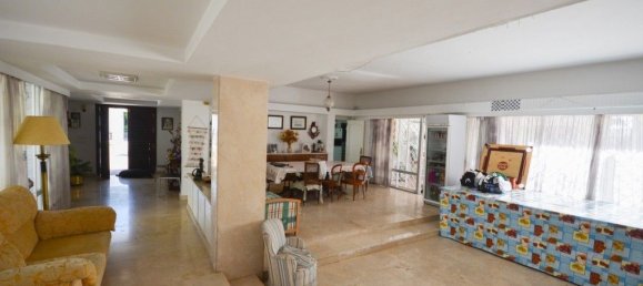 4 Schlafzimmer Villa in Torremolinos, Spain, Nr. 136913 9