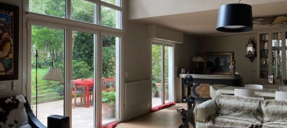 5 bedrooms Apartment in Paris, France No. 183490 13