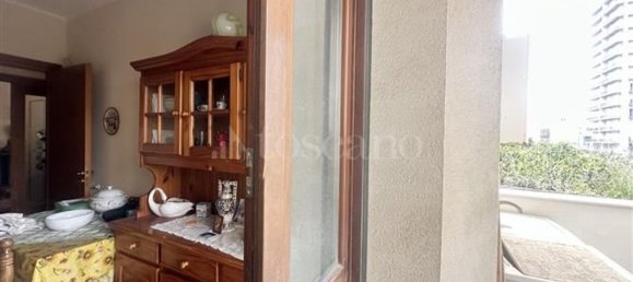 Квартира с 3 комнатами в Палермо, Италия № 51026 37