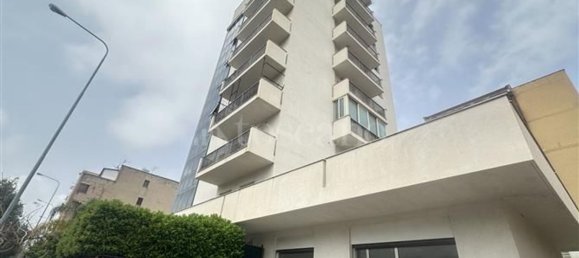 Квартира с 3 комнатами в Палермо, Италия № 51026 22