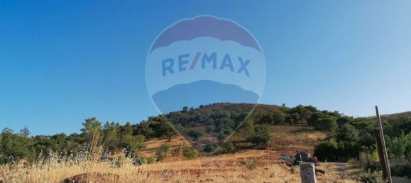 Terrain à Salir, Portugal 9090m² No. 49510 2