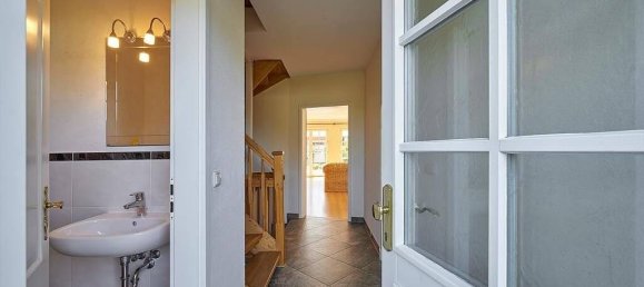 4-salle Maison de ville à Schleswig-Holstein, Germany No. 19301 4