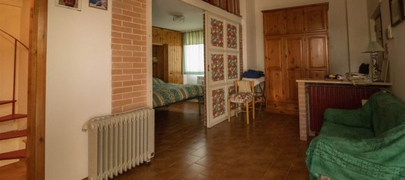 Casa de 2 dormitorios en Cantalupo in Sabina, Italy No. 202071 2