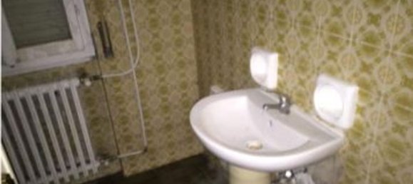 2 rooms Apartment in Lungavilla, Italy No. 182908 29