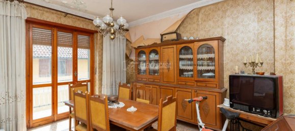 Вилла с 4 спальнями в Пойрино, Италия № 147419 8