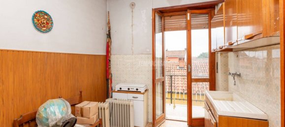 Вилла с 4 спальнями в Пойрино, Италия № 147419 16