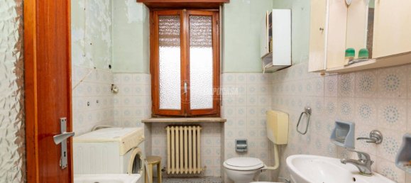 Вилла с 4 спальнями в Пойрино, Италия № 147419 14