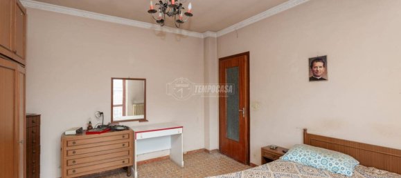 Вилла с 4 спальнями в Пойрино, Италия № 147419 19