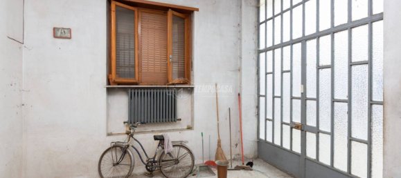 Вилла с 4 спальнями в Пойрино, Италия № 147419 27