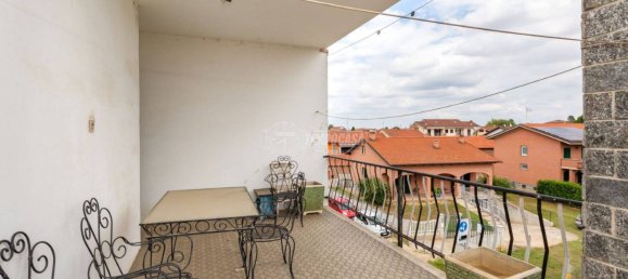 Вилла с 4 спальнями в Пойрино, Италия № 147419 23