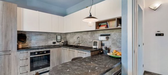 7 rooms Villa in Luni, Italy No. 33227 6