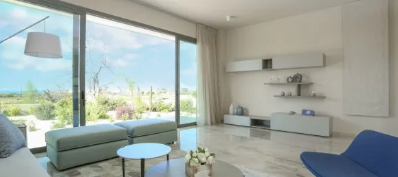 3 bedrooms Villa in Chloraka, Cyprus No. 141 12