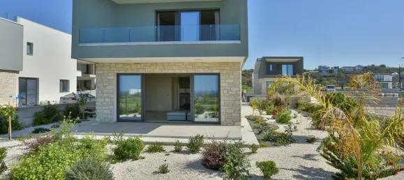 3 bedrooms Villa in Chloraka, Cyprus No. 141 14