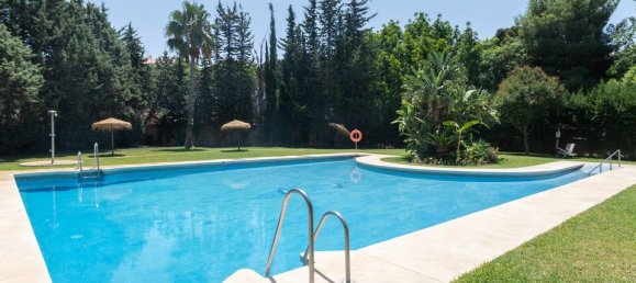Apartamento de 2 dormitorios en Estepona, Spain No. 185597 22