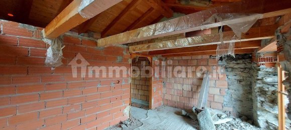 2 bedrooms House in Verrayes, Italy No. 270821 5