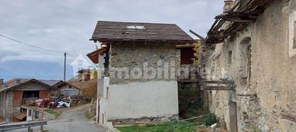 2 bedrooms House in Verrayes, Italy No. 270821 12