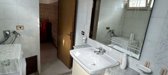 Дом с 5 комнатами в Сардиния, Италия № 255838 6