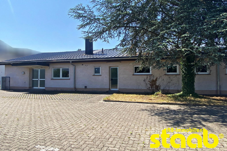 Armazém de 14 divisões em Aschaffenburg, Germany N.º 153990