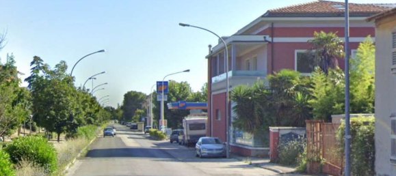 10غرفة شقة في Chiaravalle, Italy رقم 10646 18