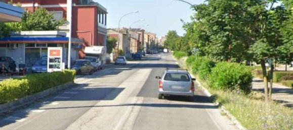 10غرفة شقة في Chiaravalle, Italy رقم 10646 15