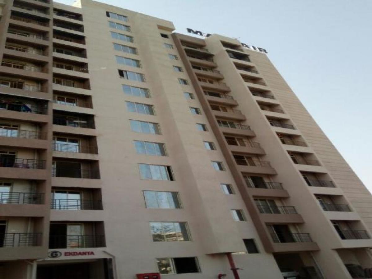 2 bedrooms House in Mumbai, India No. 6457