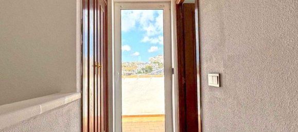 3 bedrooms Duplex in Torrevieja, Spain No. 177280 4