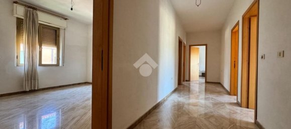 Apartamento T4 em Tortolì, Italy N.º 355011 2