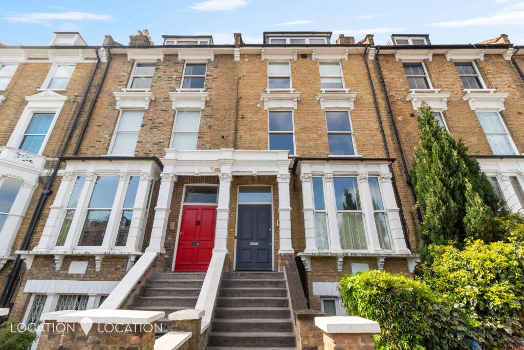 2 bedrooms Apartment in London, United Kingdom No. 4590