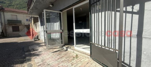 75m² Commercial property in Cervinara, Italy No. 344160 4